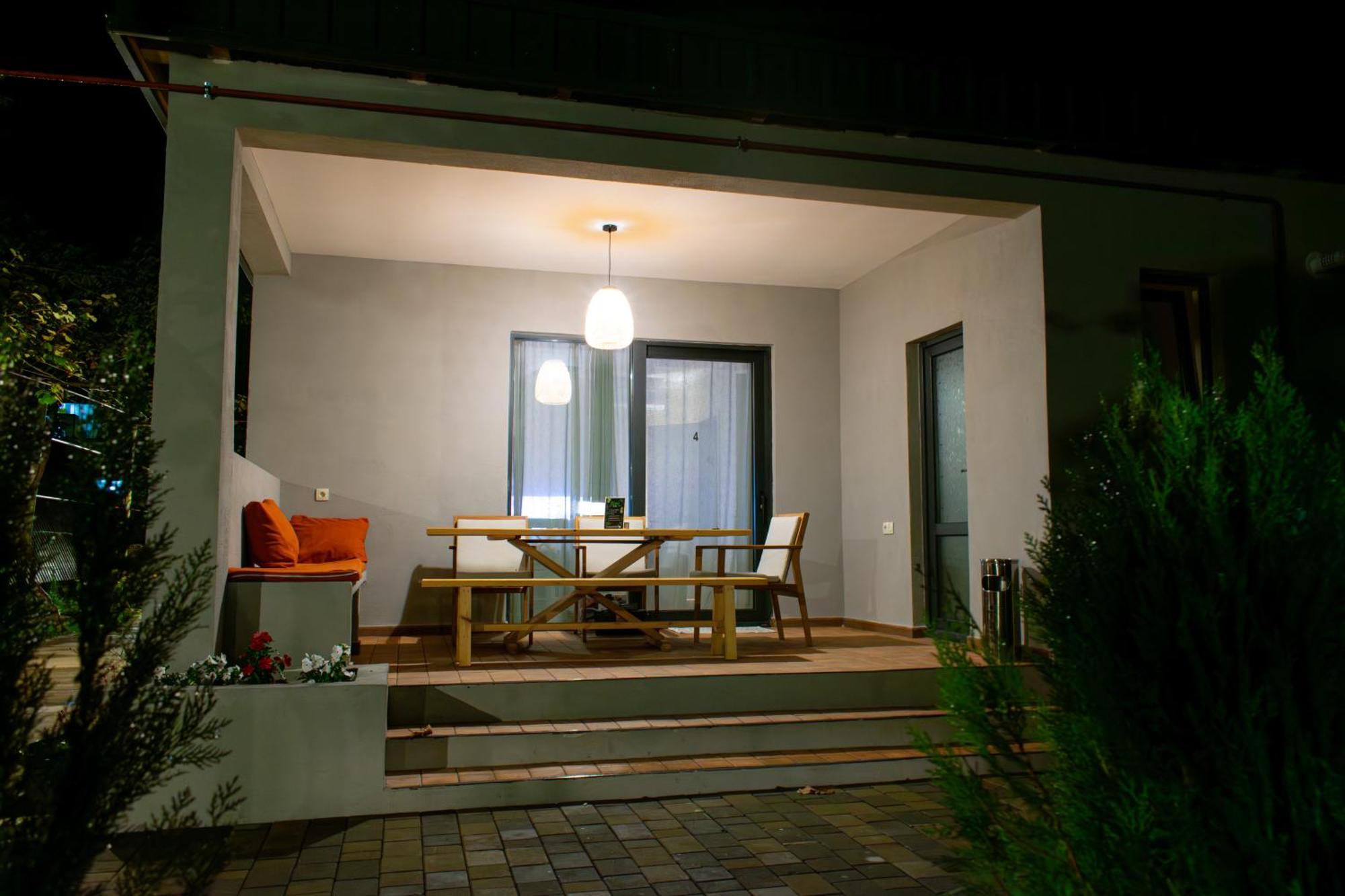Kiwi Georgia Villa Koboeleti Buitenkant foto